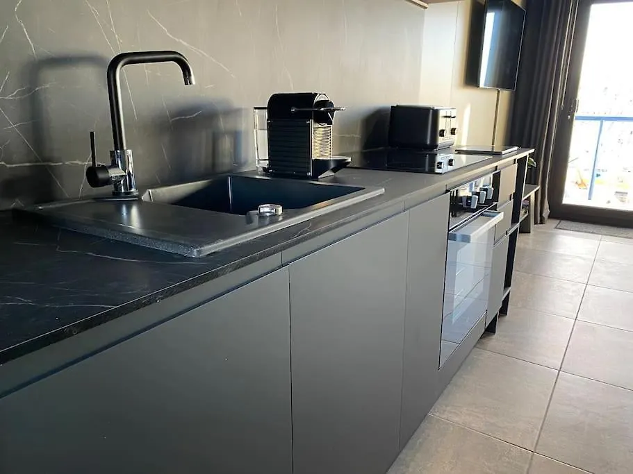 Apartment Seascape - Floating Home At Brighton Marina With Free Parking United Kingdom