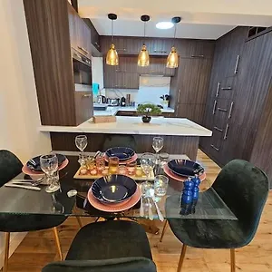 Comfortable Two Bedroom Flat Brighton